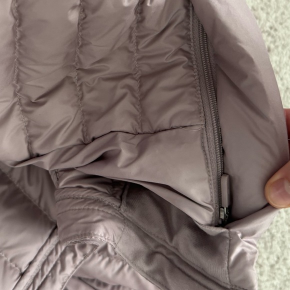 Lululemon Pack it Down Jacket - Picture 4 of 11